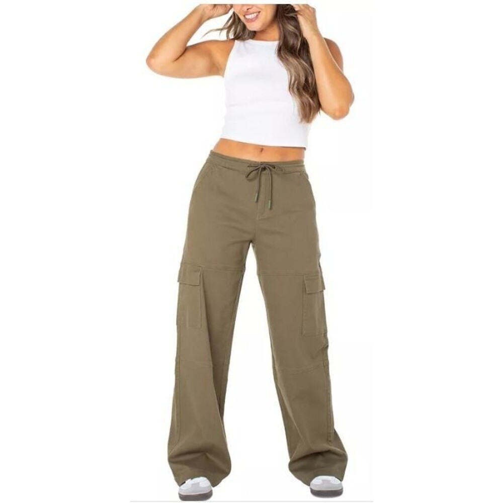 Celebrity Pink Juniors Relaxed Cargo Pants Olive Green Size 7 NWT High‑Rise